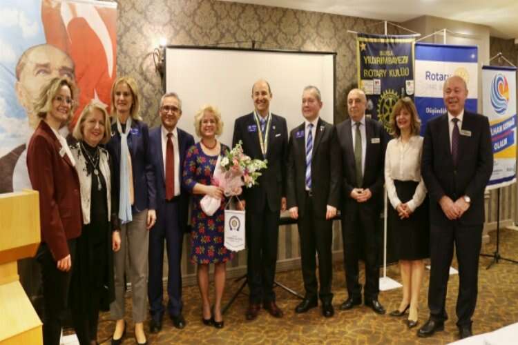 Yıldırım Bayezid Rotary’nin meslek ödülü, Dr.Aysel Gürel’e