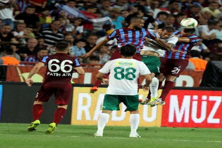 Golsüz gece... Trabzon:0 Bursaspor:0