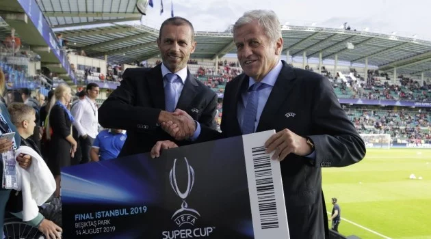 2019 UEFA Süper Kupa ev sahipliği devir teslim töreni yapıldı