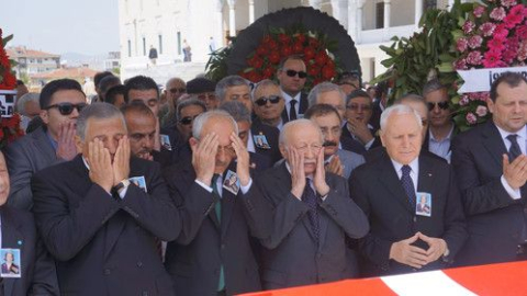 Oktay Ekşi'nin eşi son yolculuğuna uğurlandı