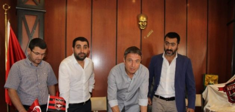 Gaziantepspor’un Yeni Teknik Direktörü Mutlu Topçu Oldu