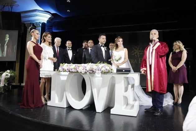 Mutluluklar sizinle olsun