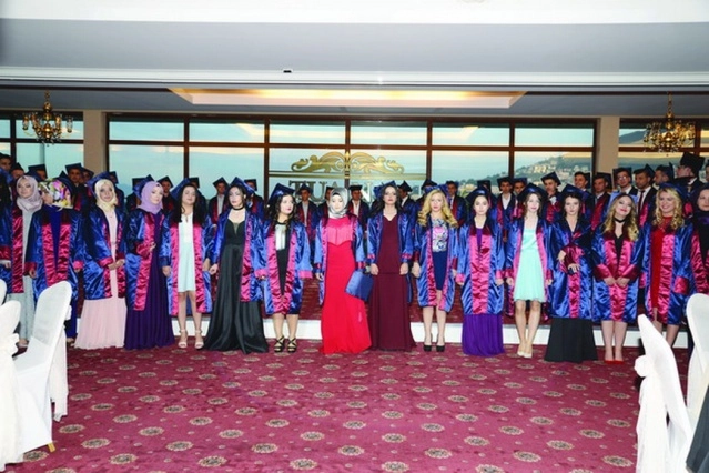 My Kolej’in ilk mezunları