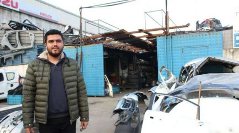 (Özel)Çıkma yedek parçalar araç sahiplerinin yüzünü güldürüyor