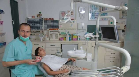 "Soğuk havalarda diş hassasiyeti problemi artıyor"