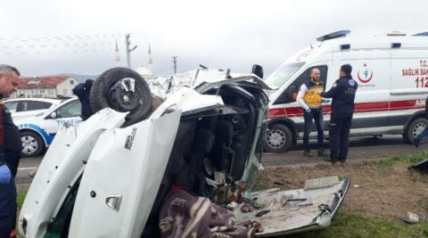 Bursa'da korkunç kazada can pazarı: 1 ölü, 3 yaralı