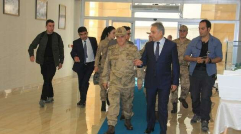 Jandarma Genel Komutanı Çetin Hakkari’de