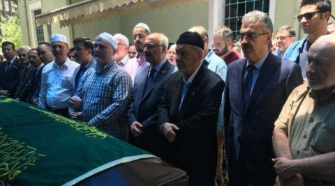 Cumhurbaşkanı Erdoğan’ın yakın arkadaşı Hamdi Boyacı toprağa verildi