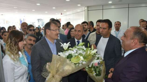 Başbakan Yardımcısı Çavuşoğlu, bayram öncesi hastaları unutmadı