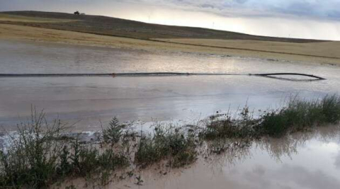Sel tarım arazilerine zarar verdi