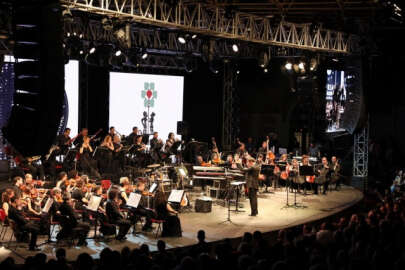 57. Bursa Festivali BBDSO&MFÖ konseri başladı