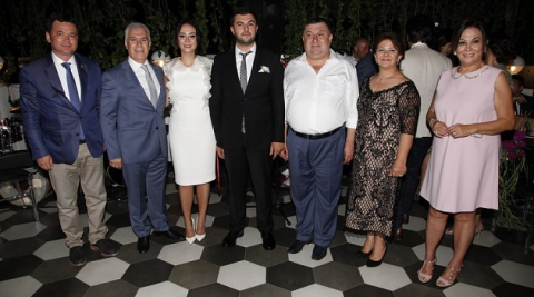 Side Bozbey ile Mert Can Gürer nişanlandı