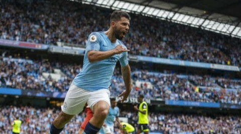 Agüero coştu, Manchester City farklı kazandı