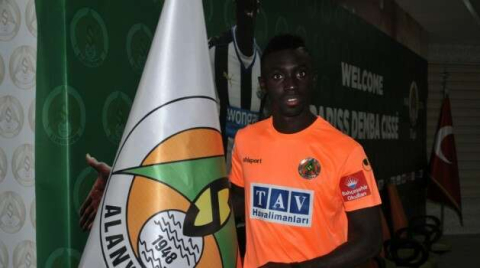 Alanyaspor, Papiss Cisse’yi transfer etti