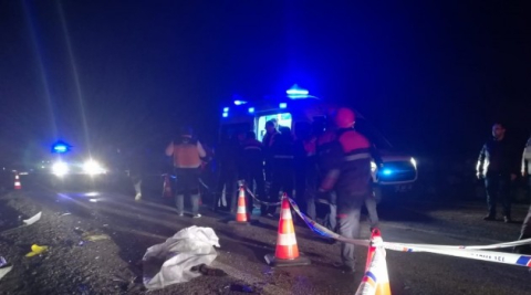 Samsun’da otomobil ile tır çarpıştı: 2 ölü, 2 yaralı