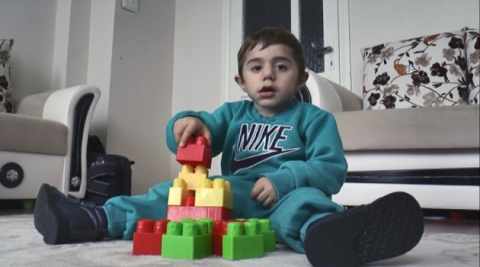 ’Ömer bebek yaşasın’ diye ilik nakli bekleniyor