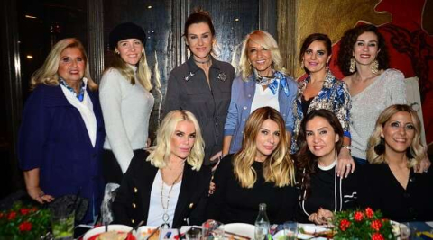 Çarıkçılar çiftinden yeni yıla Merhaba yemeği