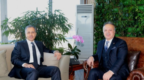 İstanbul Valisi Ali Yerlikaya TİM Başkanı İsmail Gülle’yi ziyaret etti