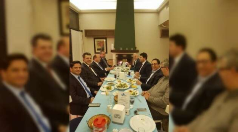 Efeler ve Söke Belediye Başkanları DP Genel Başkanı ile Kuşadası’nda yemekte görüntülendi
