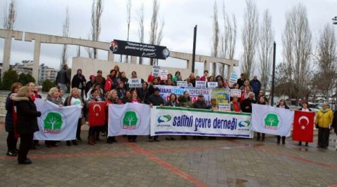 Manisa’da çevrecilerden JES’lere marşlı protesto