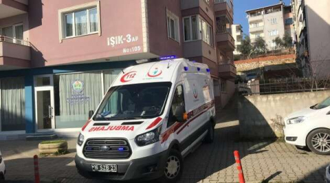 Bursa'da ayağı kırılan genç evinde ölü bulundu