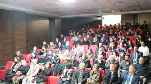 Edebiyatçı Yazar Akpınar: “Bozlak dinleyen ve dinletenin psikoloğa ihtiyacı olmaz”