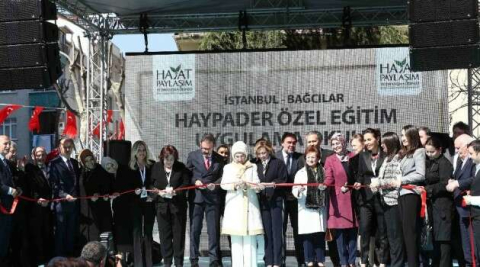 Emine Erdoğan, Bağcılar’da Özel Eğitim ve Uygulama Okulunun açılış törenine katıldı