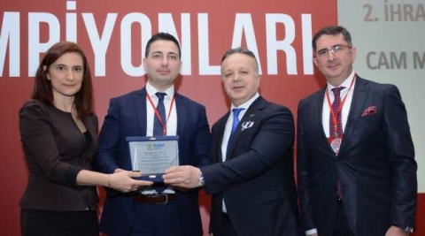 Yorglass’a ihracat ödülü