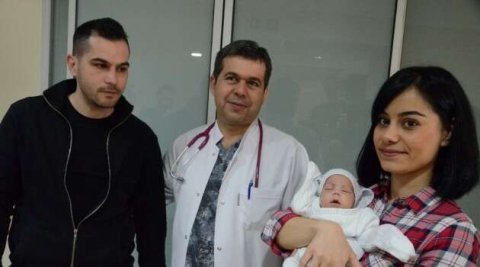 Asil bebek, 105 günlük yaşam savaşını kazandı, hayata ’merhaba’ dedi