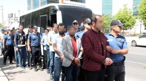 Diyarbakır merkezli 6 ilde tefeci operasyonu: 26 gözaltı