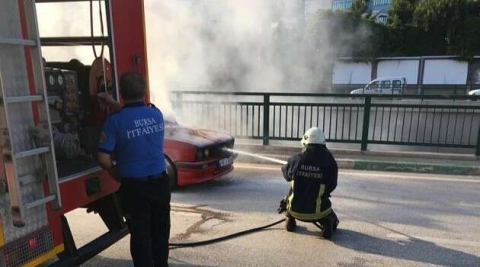Bursa'da seyir halindeyken yanmaya başladı