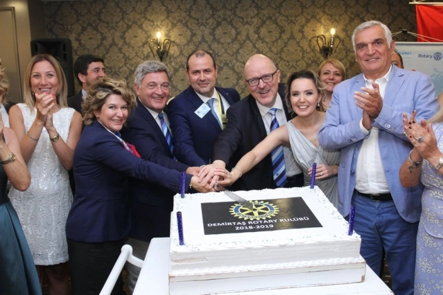 Demirtaş Rotary'de Yenal Özcan dönemi