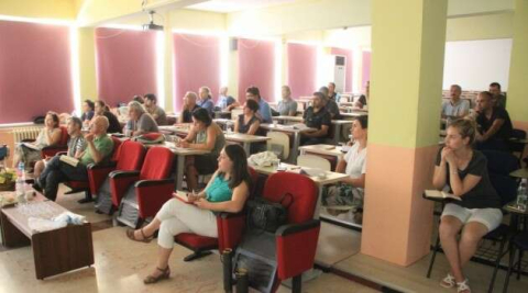 (Özel) Balıkesir Üniversitesi’nde zeytincilik kursu