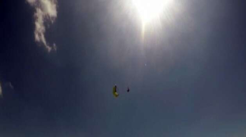 (Özel) 1 kişinin öldüğü yamaç paraşütü kazası amatör kamerada