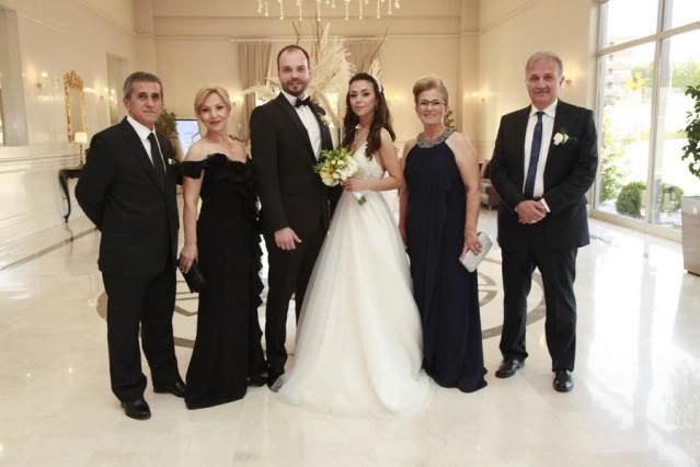 Balayını Prag’da geçirecekler