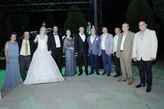 Duygu  ile Mehmet Okan  mutluluklar sizin olsun