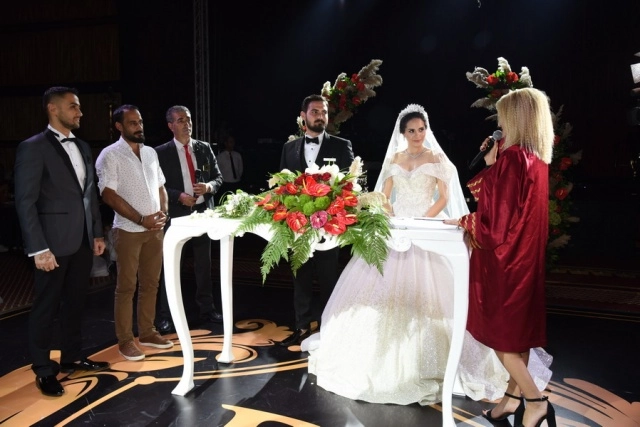 Masal diyarı konseptli düğün