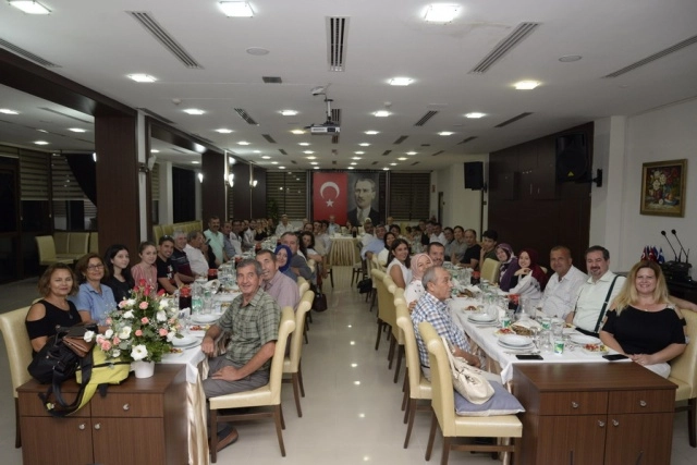 Dobrucalı ailesi Dobruca Sosyal Tesisinde buluştu