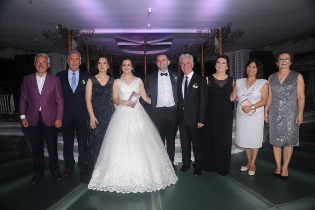 Ebru ile Hakan muradına erdi