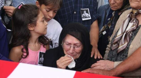 Milli Güreşçi Tevfik Kış son yolculuğuna uğurlandı