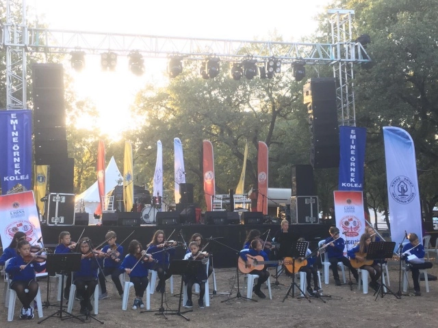 Azlheımera karşı biraraya geldiler