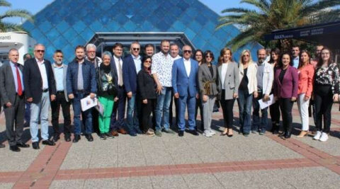 Bursa'da Zafer Plaza 20. yılını kutluyor