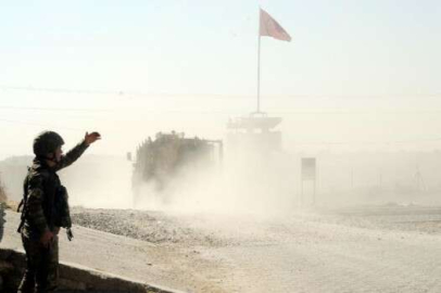 TSK ve Suriye Milli Ordusu askerleri karadan ilerliyor