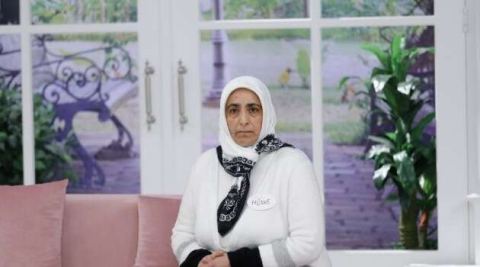 Eşi başkasıyla kaçan 67 yaşındaki Kemal amcanın tapusunu Esra Erol kurtardı