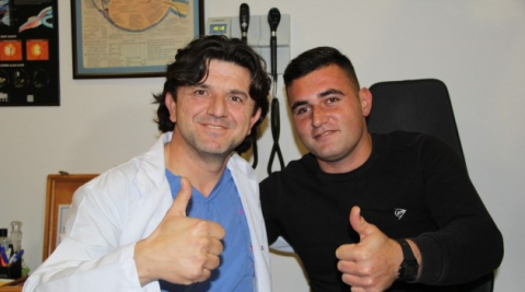 "Van Kedisi" dediler, alay ettiler, o da protez göz taktırdı