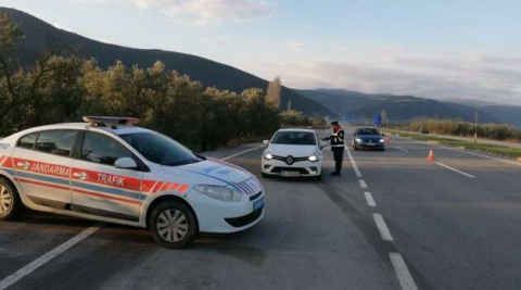 Bursa’da kural tanımaz sürücülere ceza yağdı