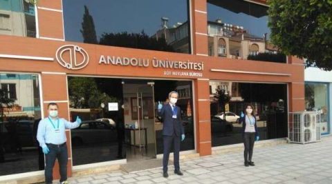 Online sınav için Anadolu Üniversitesi Açıköğretim büroları hazır