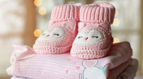 Kız bebeklerde kıyafet seçimi nasıl olmalı