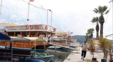 Sakin kentteki tur tekneleri sezonu bekliyor