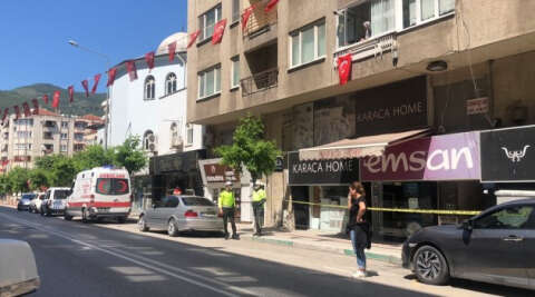 Bursa'da haber alınamayan taksici evinde ölü bulundu